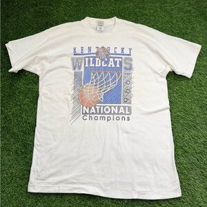 Vintage 1996 Kentucky Wildcats Basketball Champions NCAA Tee Size XL for men